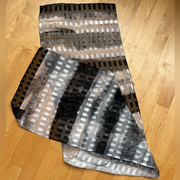 1️⃣1️⃣Lot of 11 Random Scarves/Wraps/Shawls Varying Materials/Brands/Colors/Size - Picture 5 of 17